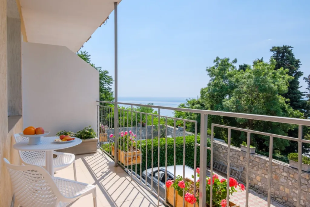 Квартира Комната — Алупка