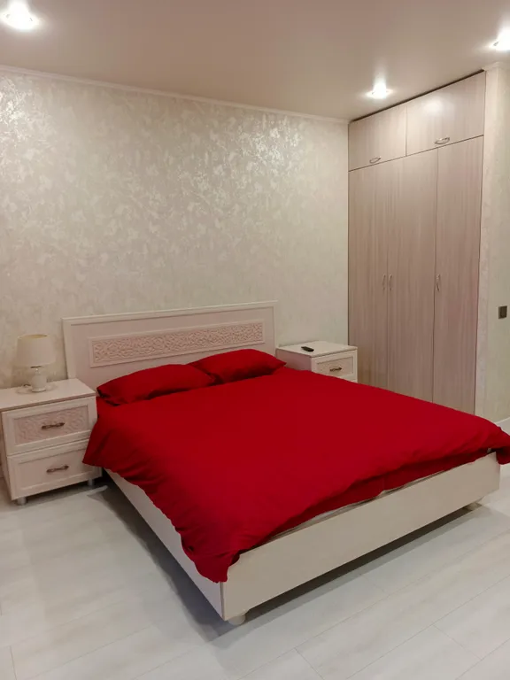 Уютная квартира в центре города — аренда посуточно в Миасс