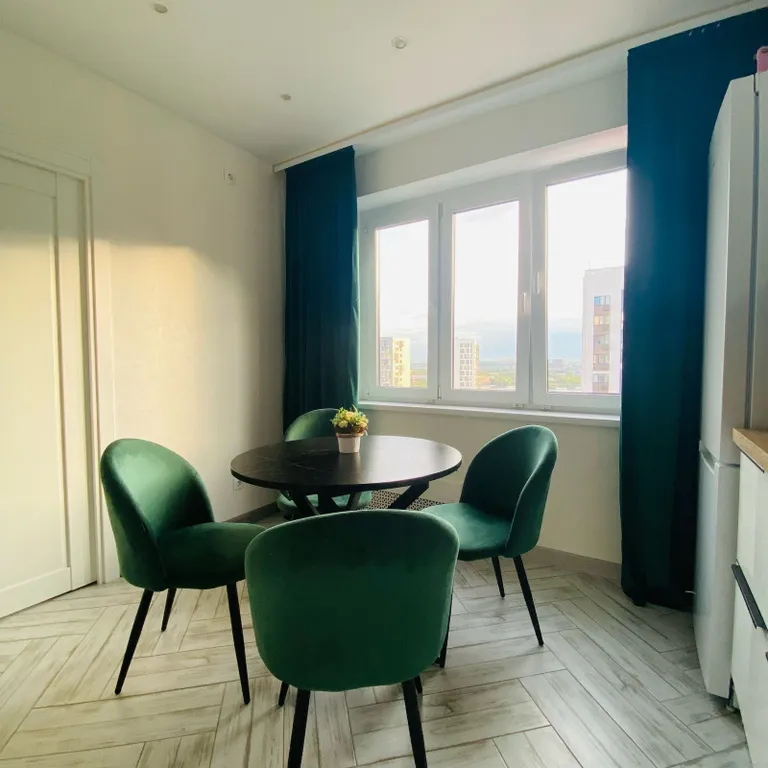 Двухкомнатная квартира с балконом