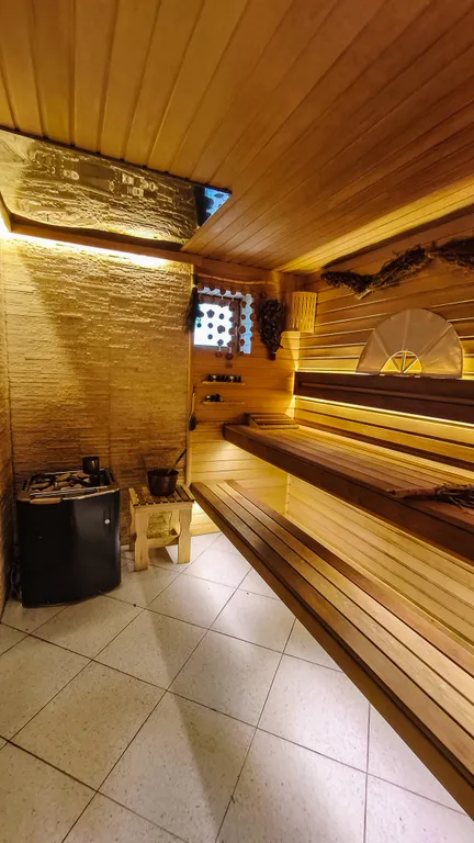 Вилла на берегу Ангары