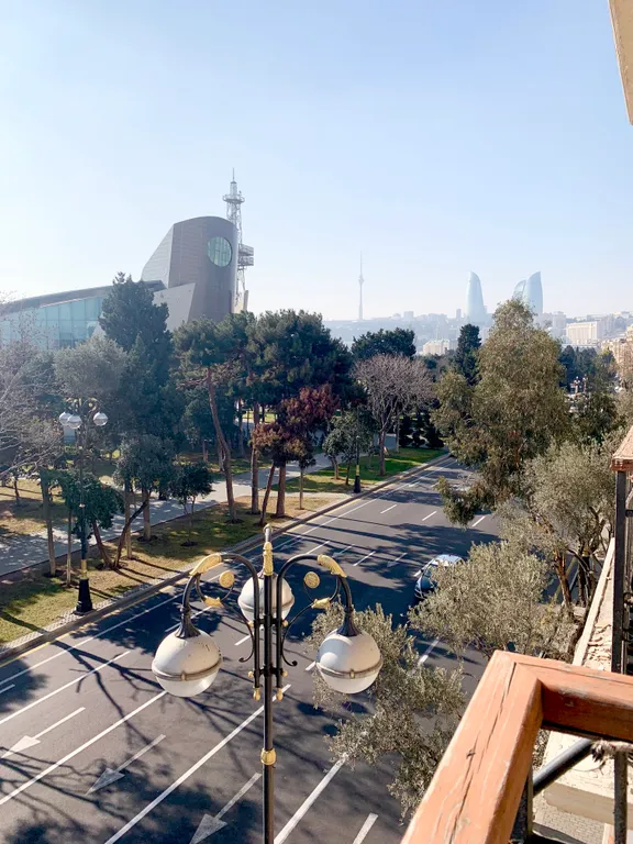 2 спальни в центре напротив бульвара