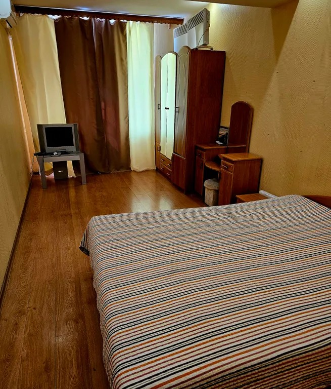 Уютная квартира в двух шагах от набережной — аренда посуточно в Ялта