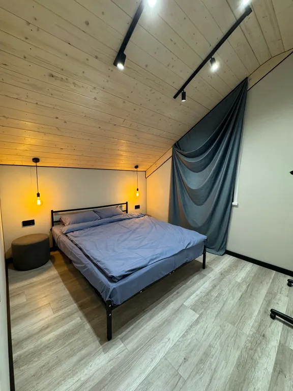 Новый год свободен