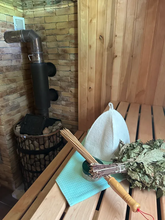 Новый уютный теплый домик с баней возле леса в 7 километрах от Гродно