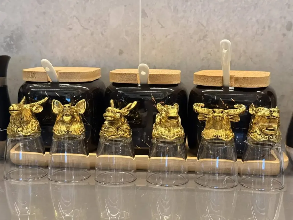 Премиальный дом с видом на лес и пруд в поселке года Ели estate