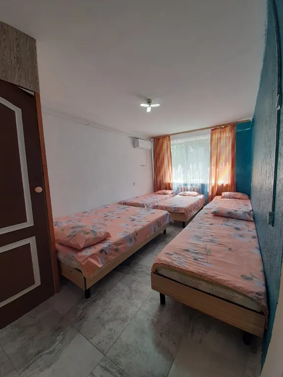 Квартира Шестиместный номер в частном коттедже — аренда посуточно в Лермонтово