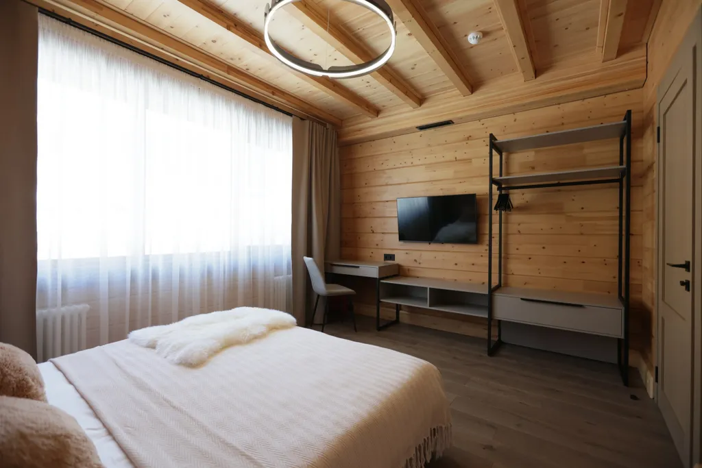 Коттедж Комфортный современный дом в горах Алтая ждет вас. — Озёрное