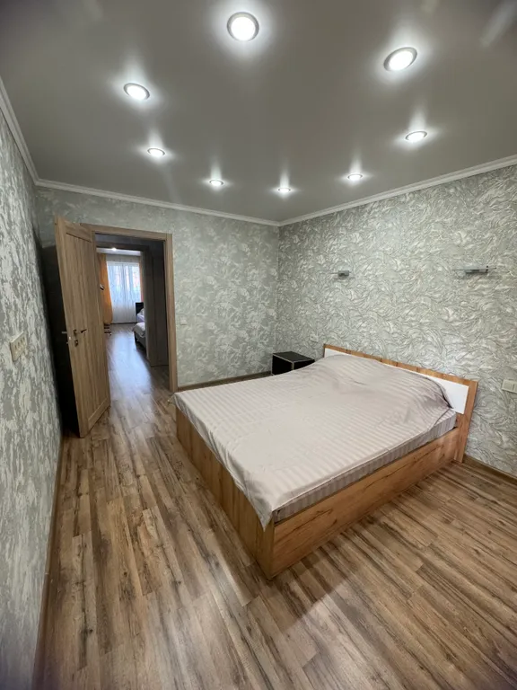 Квартира Просторная 3-комнатная квартира — Кущёвская