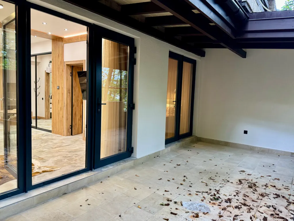 Апартаменты Хьюго, уединенная терраса в лесу