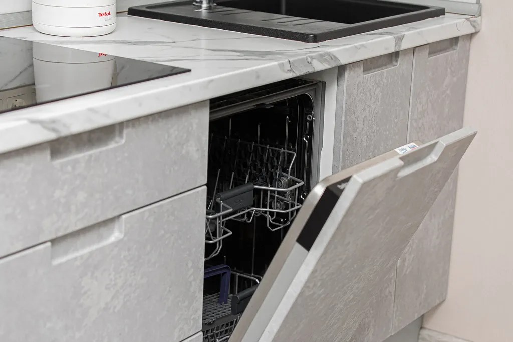 Красивая евродвушка в Академ Riverside