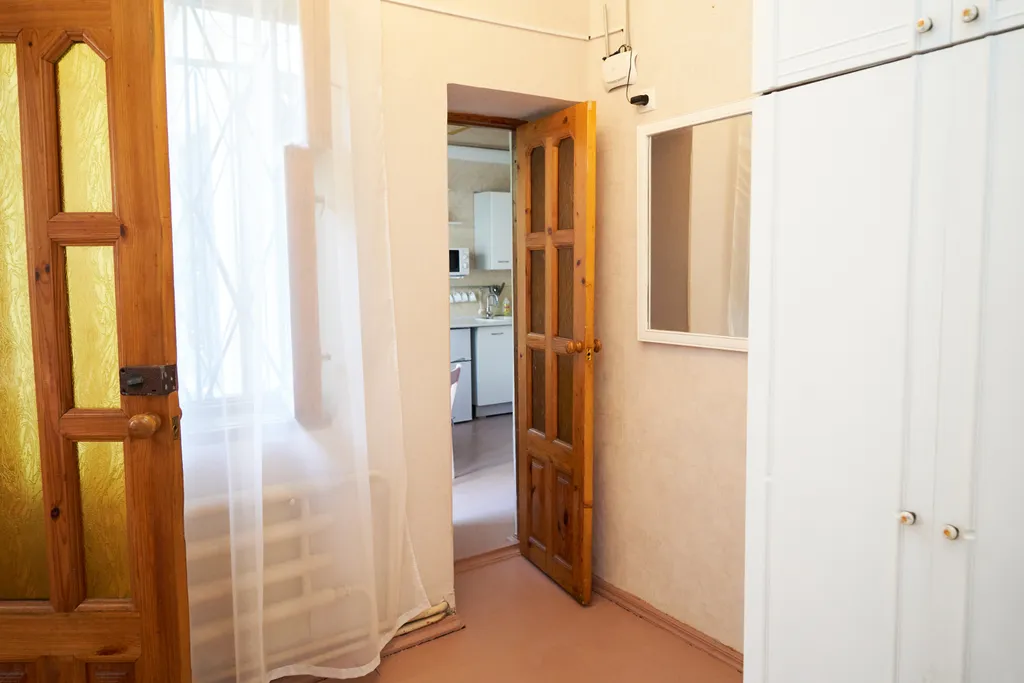 Уютный домик с двориком рядом с морем