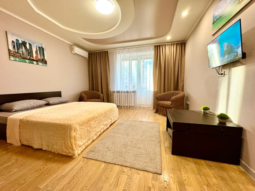 Уютная двушка в центре рядом с набережной реки Волга