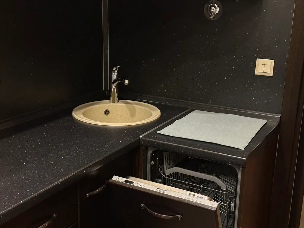 Квартира Уютная квартира напротив трц планета — Красноярск