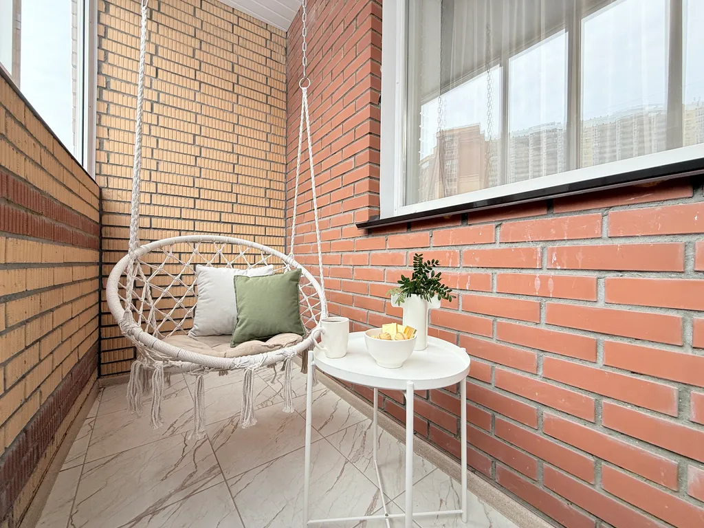 Двушка на 7 человек у нового ЛДС Сибирь-арена