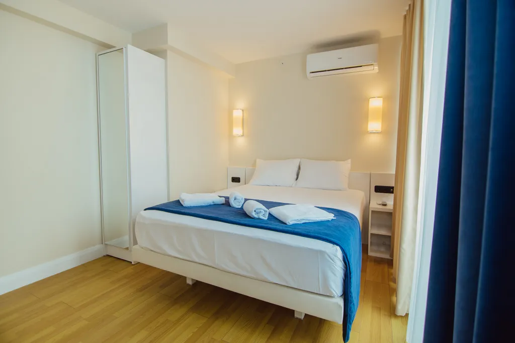 Двухкомнатные апартаменты на первой линии