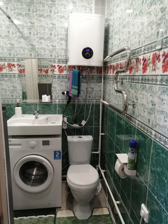 Квартира Квартира с видом на площадь — Тихвин