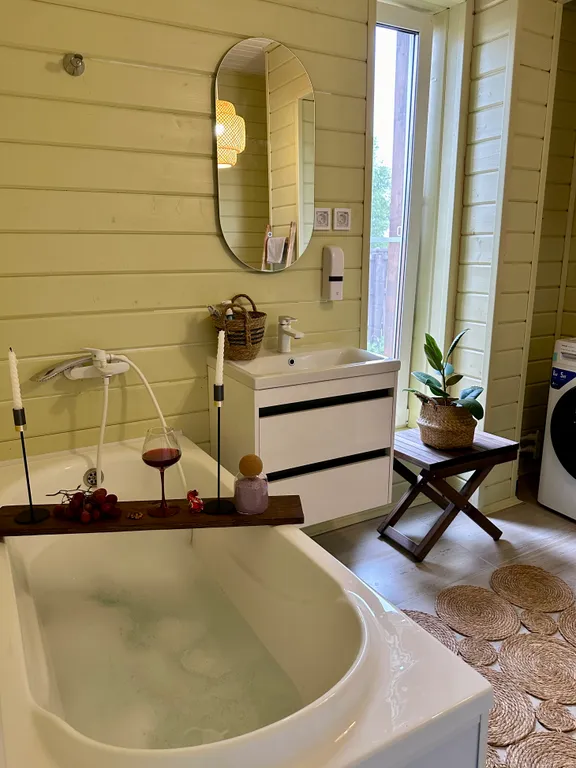 Стильный дом с чаном