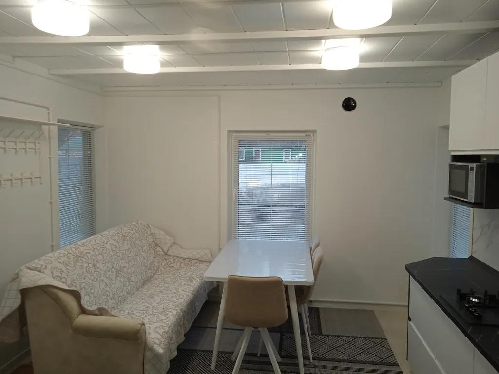 Домик в древнем Гнёздове