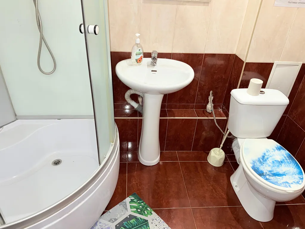 Однокомнатная квартира в самом центре города, оснащена всём необходимым