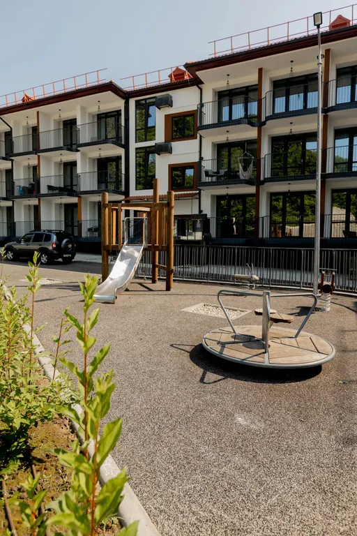 Большая красивая студия у моря в Агое – ваш уютный уголок