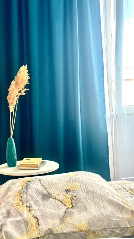 Студия с красивым видом на город