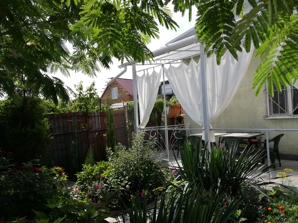 Коттедж Отдельный дом в СНТ — Евпатория