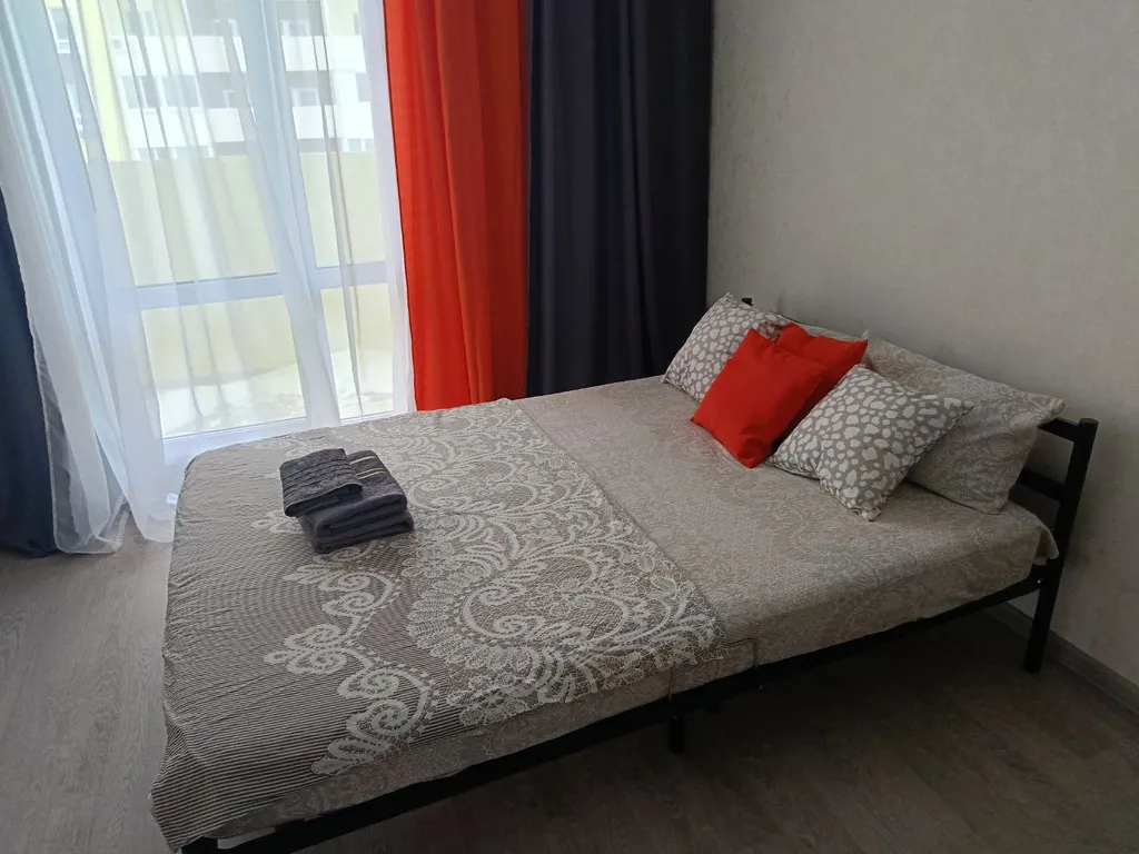 Уютная студия на высоком этаже