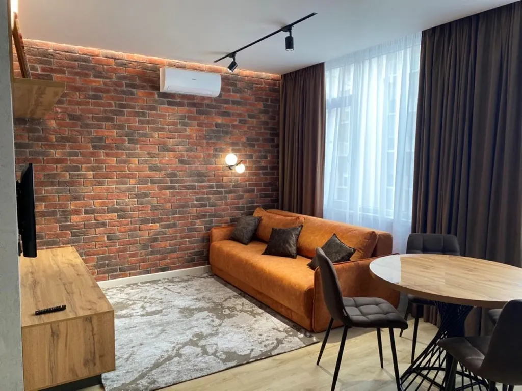 Квартира Просторная квартира с дизайнерским ремонтом — Севастополь