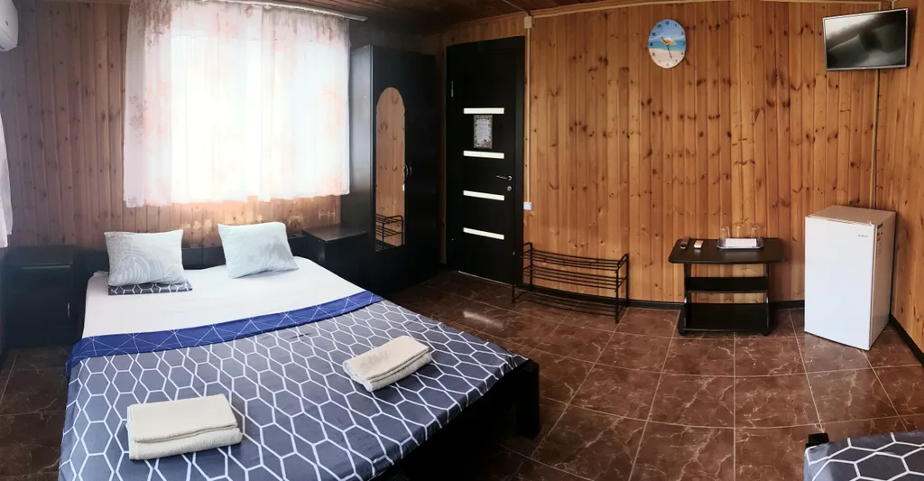 Квартира Трехместная комната с видом на горы — Геленджик