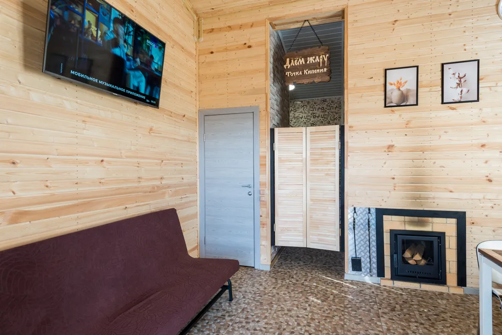 Коттедж Уединенный домик с баней и купелью на природе — Пикино