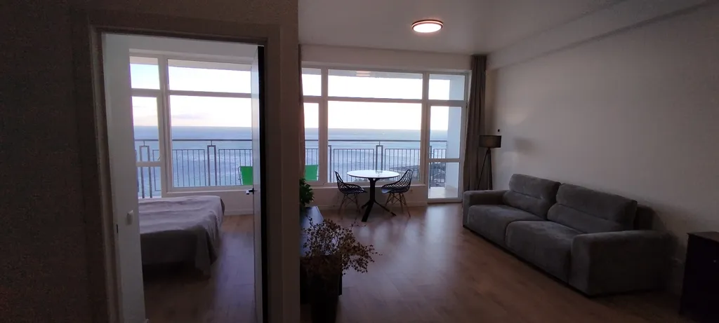 Квартира с видом на море