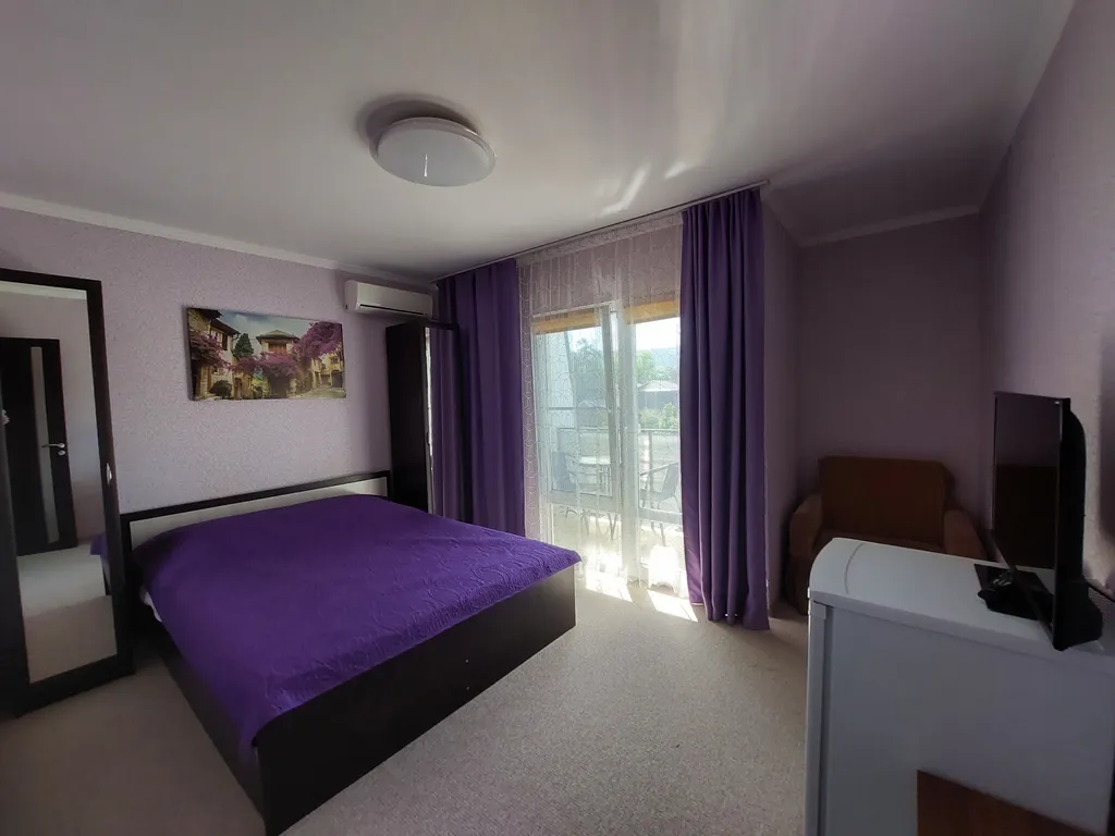 Семейный на 3м. этаже .