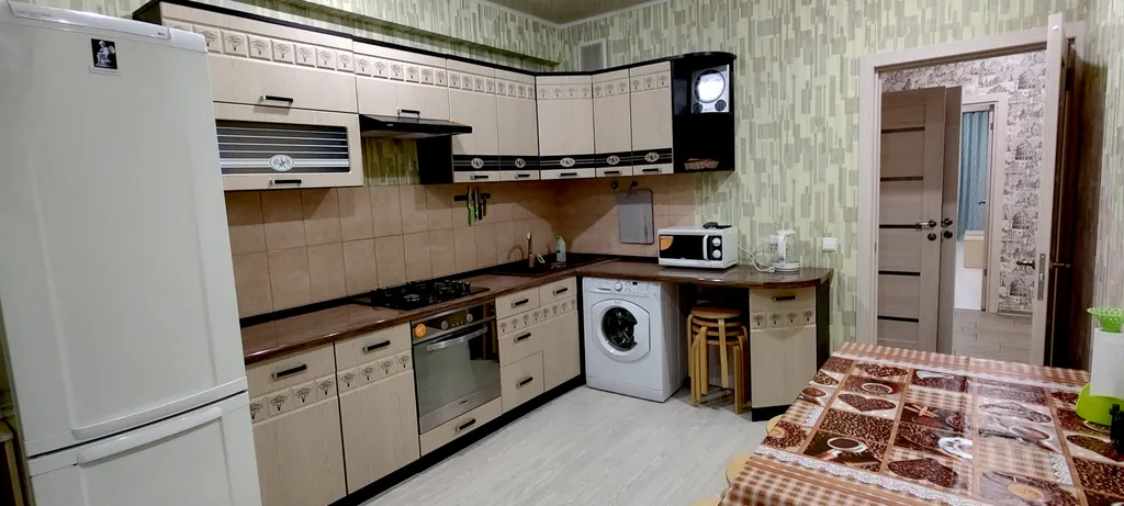 4-комнатная Квартира