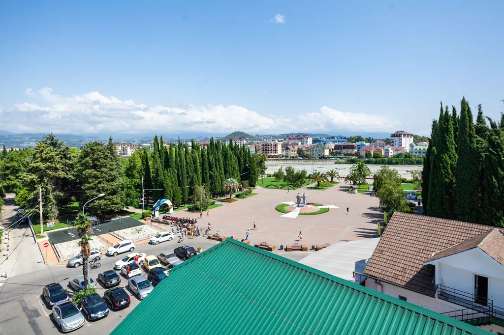 Квартира Квартира Двухместный улучшенный номер с видом на реку и горы — Адлер