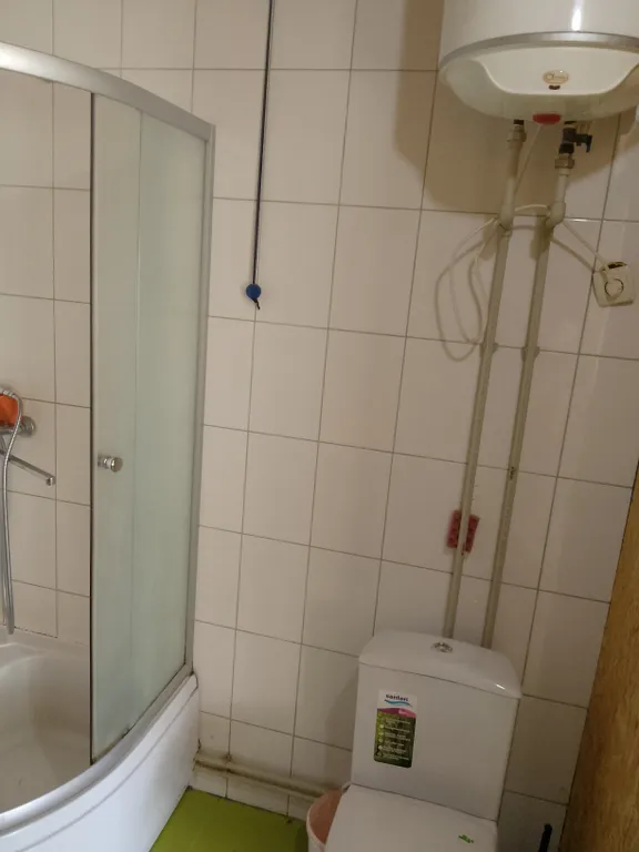 Комната в одноэтажном домике с отдельным входом