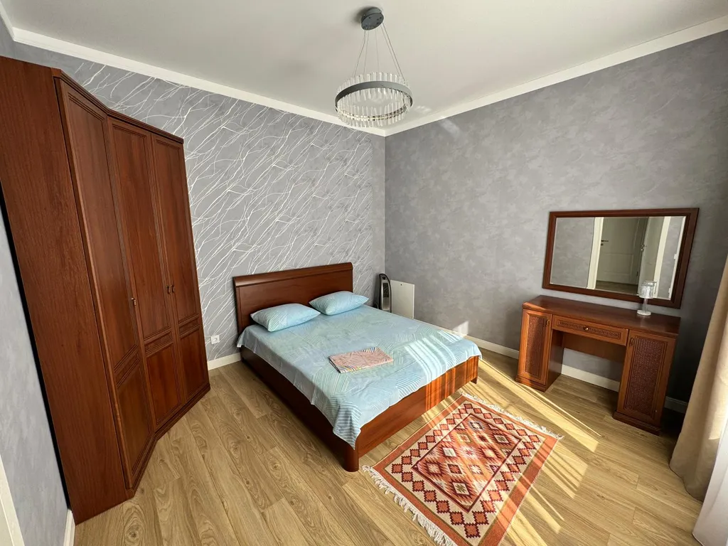 Новый стильный дом с видом на горы