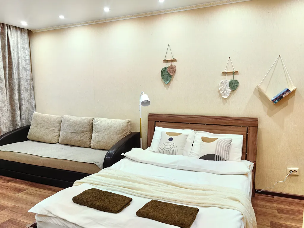 Теплая квартира в тихом центре — аренда посуточно в Мурманск