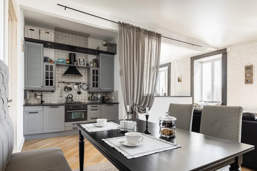 Романтическая, уютная студия