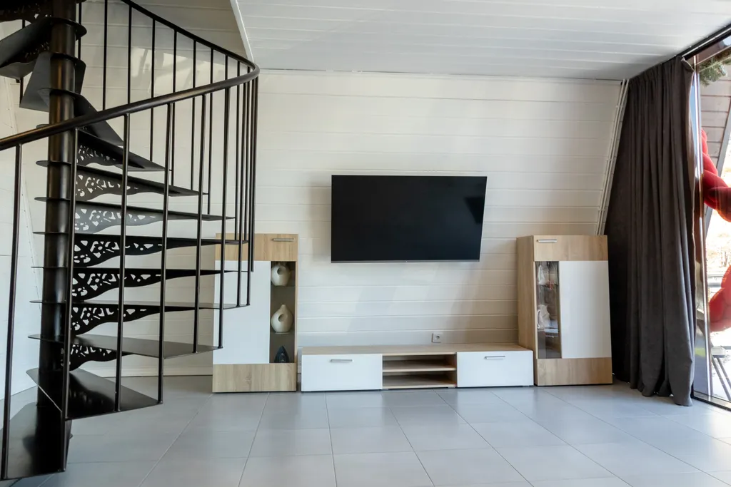 Афрейм White house три этажа с панорамным видом на горы