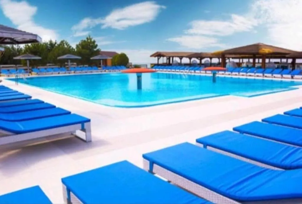 Апартаменты Золотая Бухта