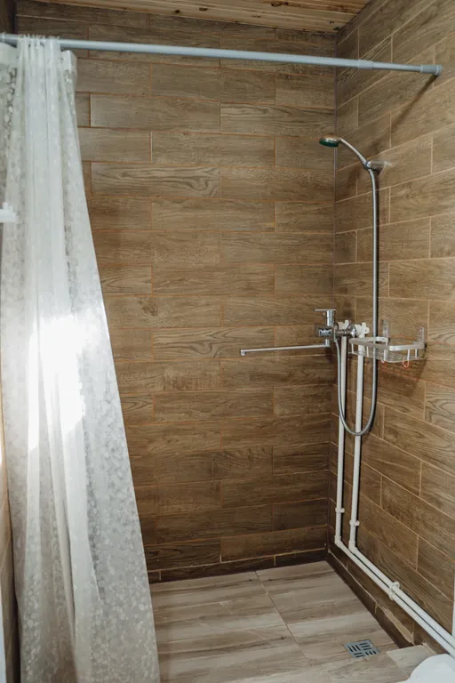 Дом с видовой террасой на берегу Катуни