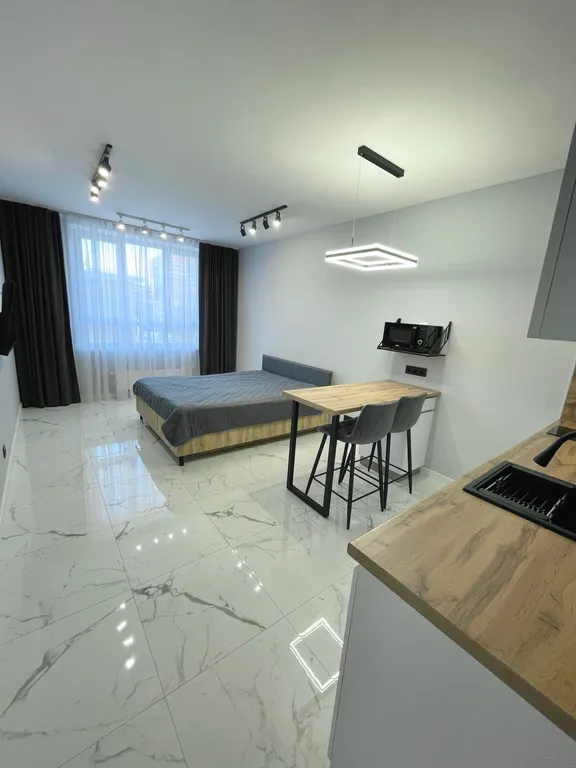 Чистая и уютная Квартира-студия в новом доме — аренда посуточно в Пермь