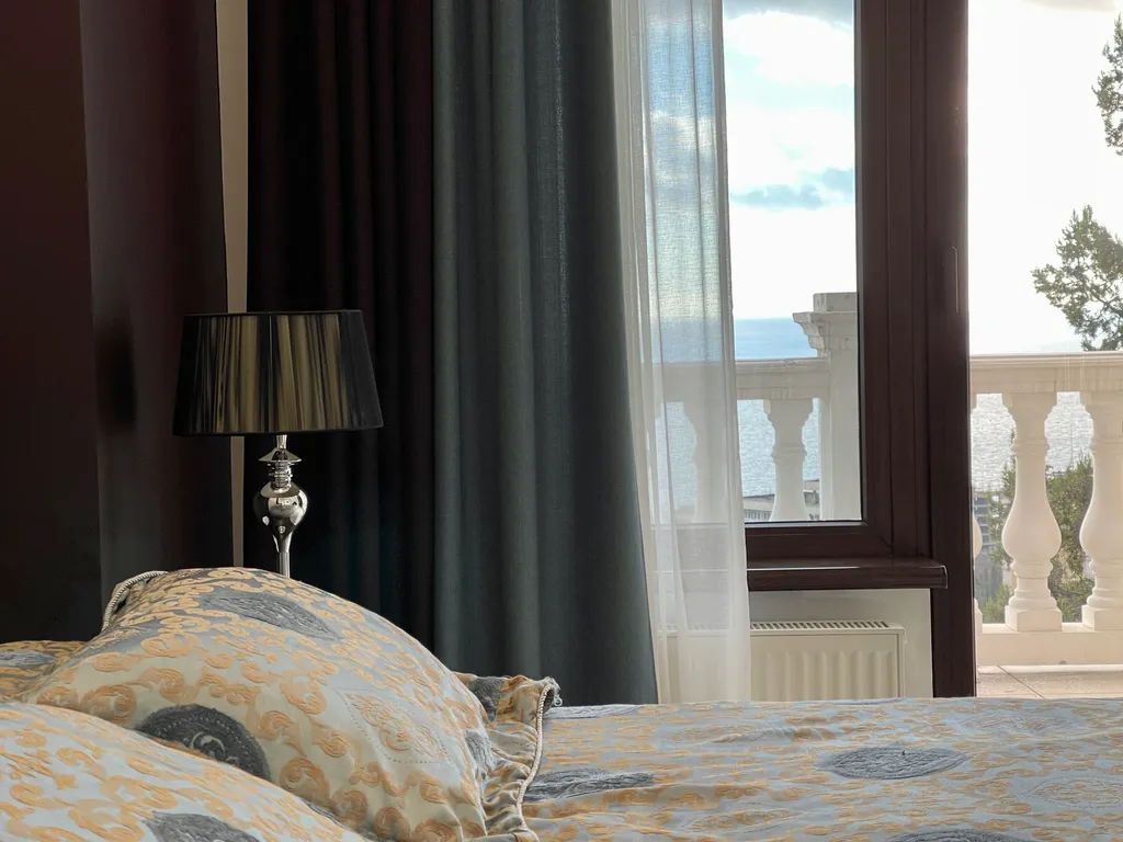 Шикарные апартаменты с видом на море и на Ай Петри