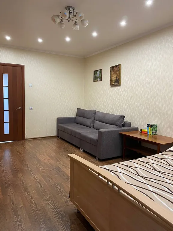 Уютная квартира недалеко от ГриНН — аренда посуточно в Орёл