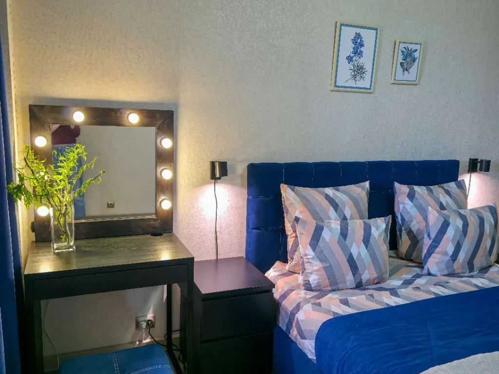 Стильная семейная квартира (Уютный Дом)