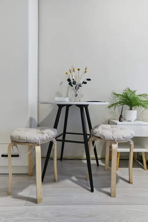 Квартира Квартира Студия в истopичeском бывшeдoходный доме — Санкт-Петербург