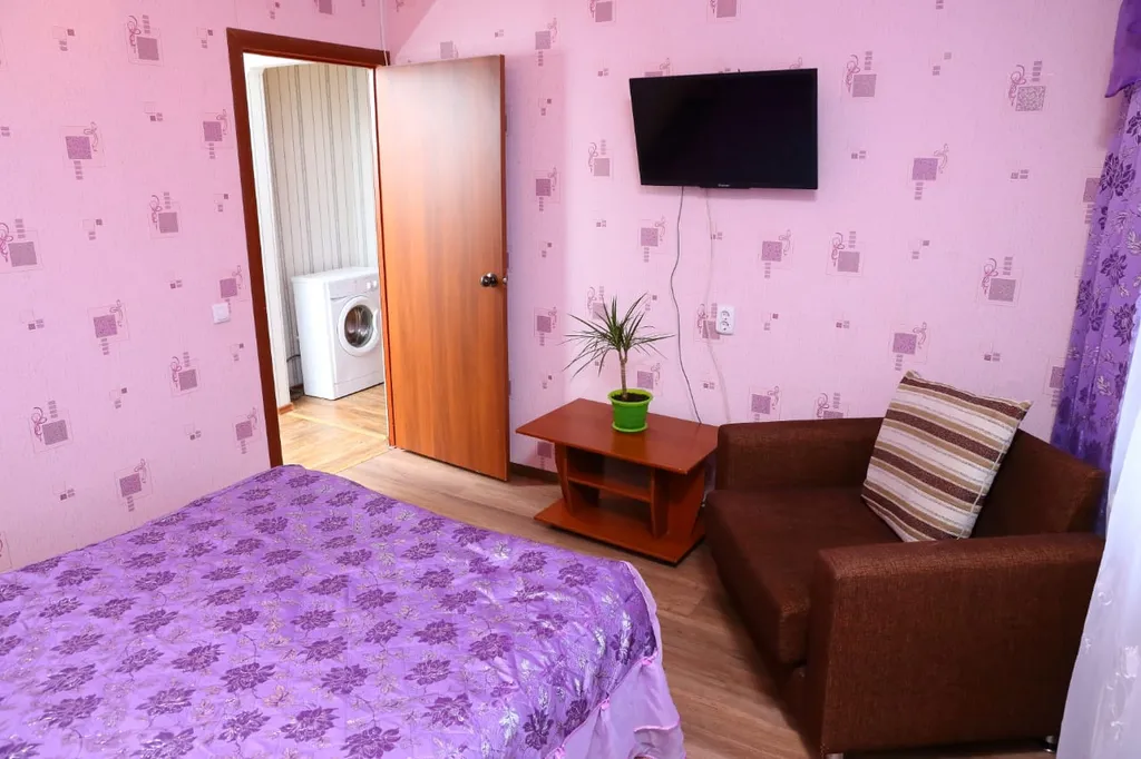 Квартира недалеко от центра рядом с ледовой ареной