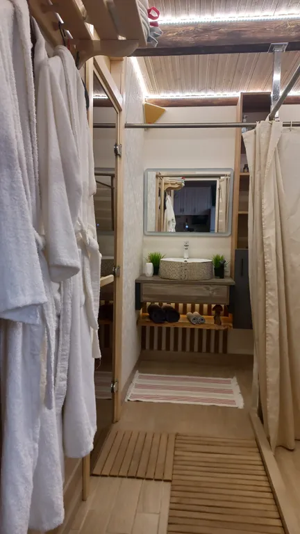 Коттедж Дом с Русской баней Райский уголок — Геленджик