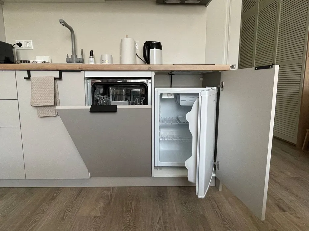 Апартаменты с видом на хвойный лес