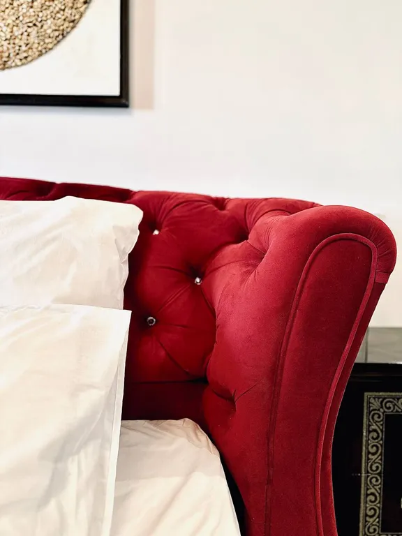 Дизайнерский апартамент в центре города